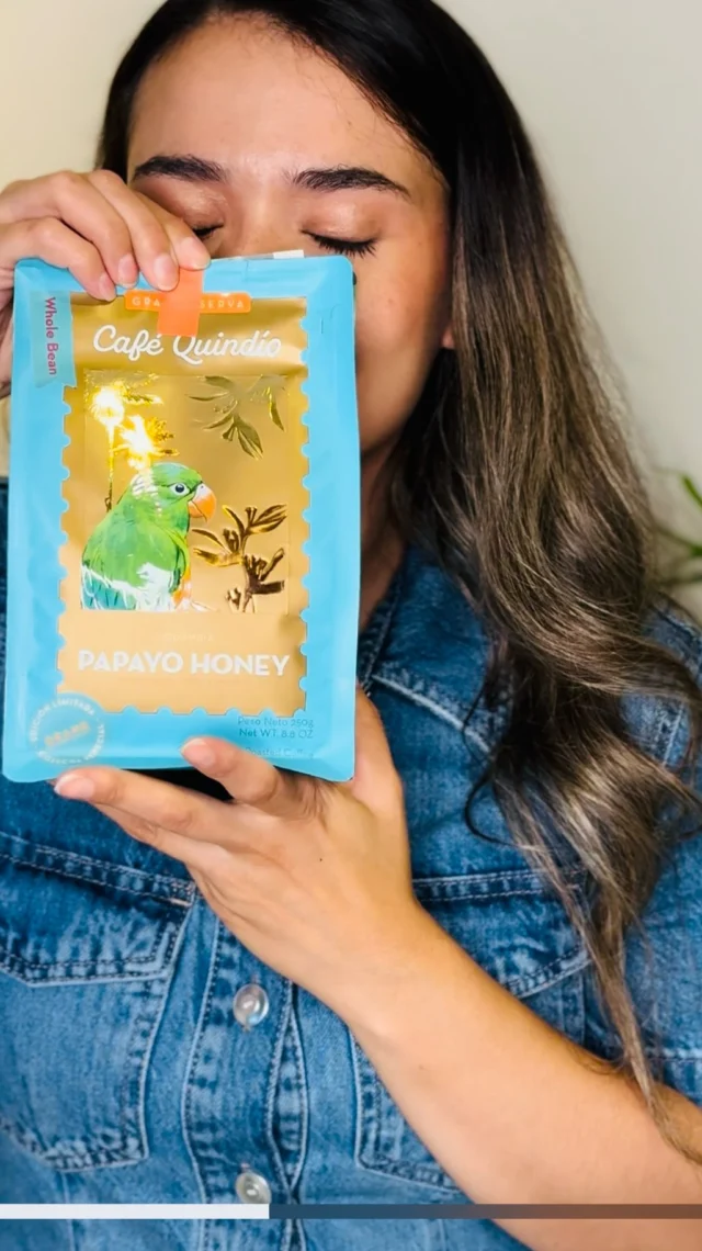 ‼️ New treasures have arrived at Encanto Café Store ☕️

From the heart of Colombia to your ritual, we proudly welcome our new Café Quindio Specialty Harvests Collection from :

🍯 Papayo Honey
🌱 Sudán Rumé
🎁El Barranquero
🎁 And our exclusive Specialty Coffee 

Tripack — perfect for gifting or discovering your favourite!

I want them all — I really do! 😍
Which one would you try first?

🛒 Available now at www.encantocafestore.com 
📦 Canada-wide delivery

#EncantoCafé #FromColombiasSoul #SpecialtyCoffee #NewArrival #PapayoHoney #SudánRumé #ElBarranquero #ColombianCoffee #coffeeloverscanada