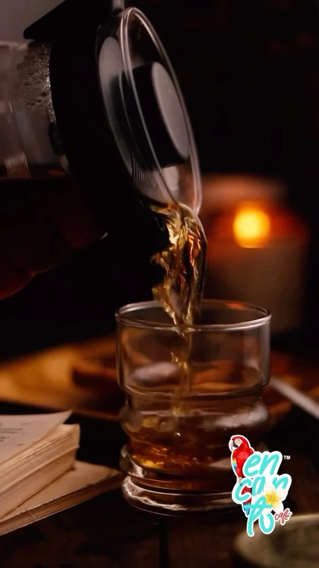 ☕✨ At Encanto Café, we believe every coffee has its moment… and its own special way to be enjoyed.

Are you the kind of person who loves a bold espresso to start the day?
Or maybe a creamy latte to enjoy during a good conversation?
Perhaps a sweet afternoon coffee with meringues to end the day on a high note. 💛

No matter how you like it, there’s always a perfect way to enjoy the aroma and flavor of great Colombian coffee.

Discover your favorite way and let every cup inspire you. ☕

Find it at 👉 www.encantocafestore.com

#EncantoCafe #ColombianCoffee #CoffeeLovers